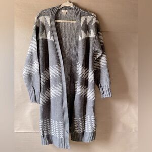 A.n.a. Cardigan/duster. Gray and cream. Size M